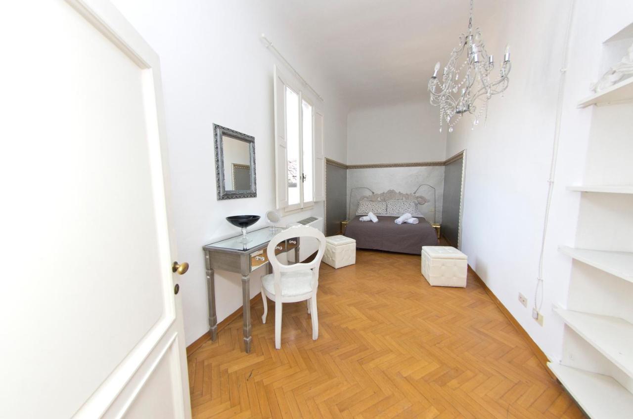 Traviata Storico - Palazzo Tolomei Apartamento Florença